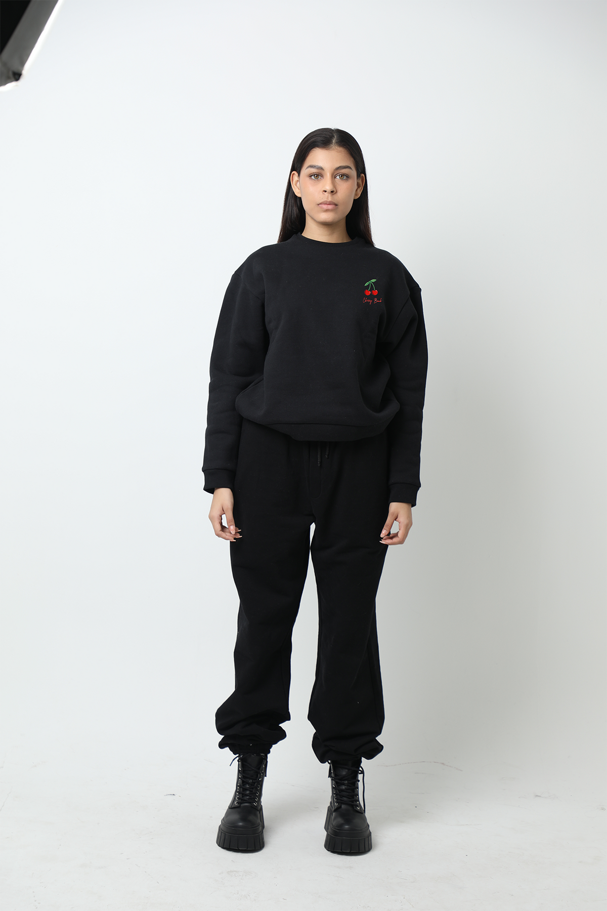 Luxe Short Crew Icon I